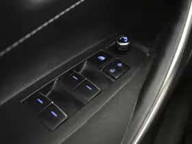 Toyota Corolla (2020) thumbnail 24
