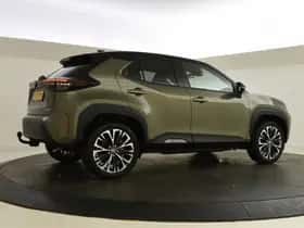Toyota Yaris Cross (2021) thumbnail 2