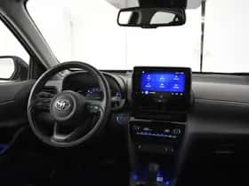 Toyota Yaris Cross (2021) thumbnail 3