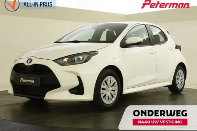Toyota Yaris (2022) thumbnail 1