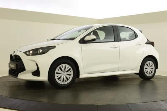 Toyota Yaris (2022) thumbnail 5