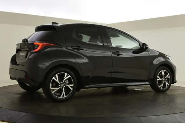 Toyota Yaris (2024) thumbnail 6