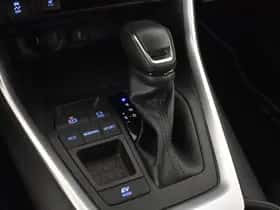 Toyota RAV4 (2023) thumbnail 23