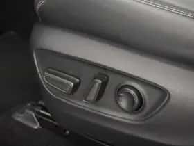Toyota RAV4 (2023) thumbnail 26