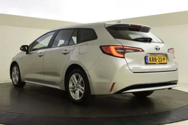 Toyota Corolla (2020) thumbnail 6
