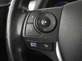 Toyota Auris (2013) thumbnail 14