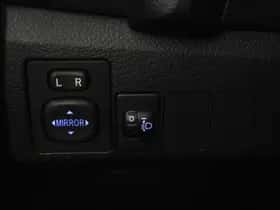 Toyota Auris (2013) thumbnail 26