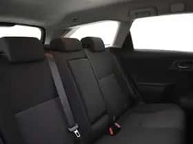 Toyota Auris (2013) thumbnail 27