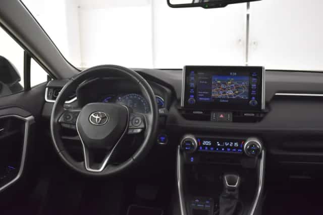 Toyota RAV4 (2022) thumbnail 4
