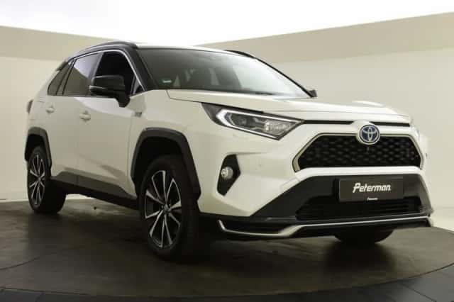 Toyota RAV4 (2022) thumbnail 6