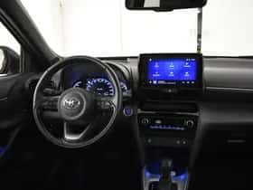 Toyota Yaris Cross (2022) thumbnail 4