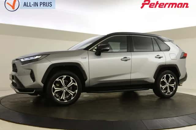 Toyota RAV4 (2023) thumbnail 1