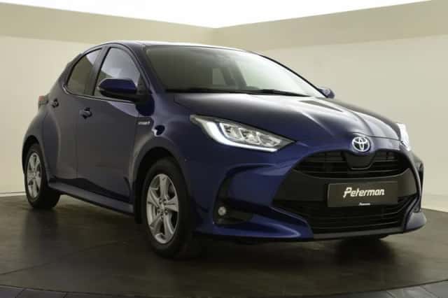 Toyota Yaris (2021) thumbnail 2