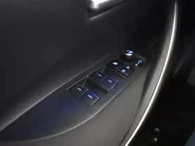 Toyota Corolla (2021) thumbnail 17