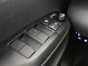 Toyota Yaris (2025) thumbnail 22