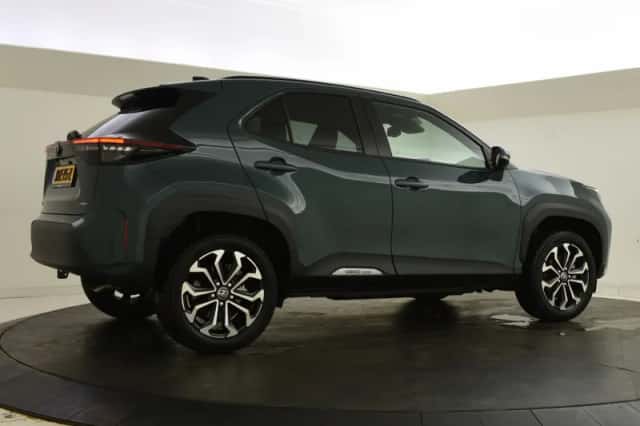 Toyota Yaris Cross (2025) thumbnail 2