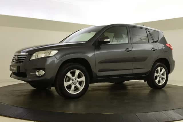 Toyota RAV4 (2011) thumbnail 5