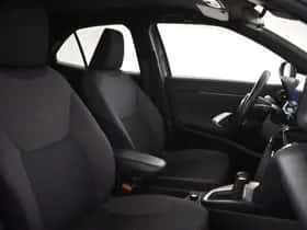 Toyota Yaris Cross (2022) thumbnail 3