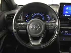 Toyota Yaris Cross (2022) thumbnail 9