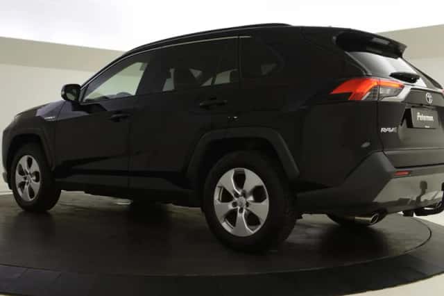 Toyota RAV4 (2020) thumbnail 6