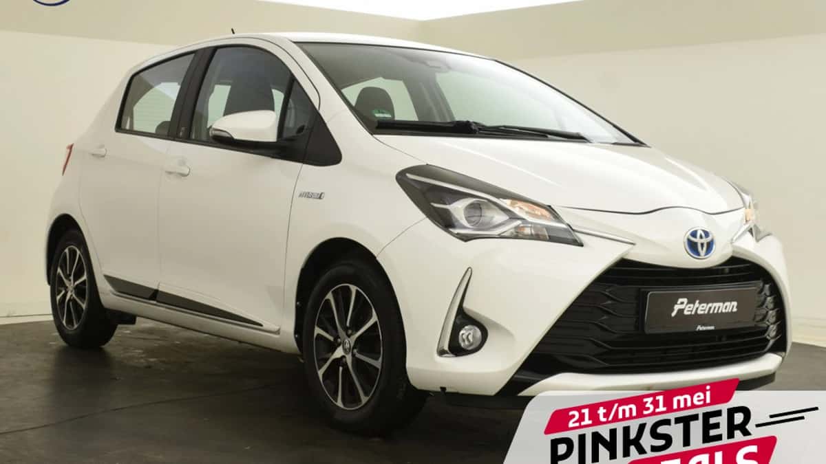 Toyota Yaris (2018) — foto 1
