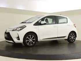 Toyota Yaris (2018) thumbnail 2