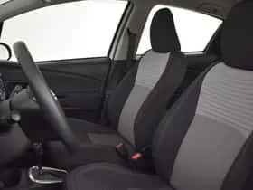 Toyota Yaris (2018) thumbnail 15