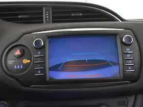 Toyota Yaris (2017) thumbnail 18