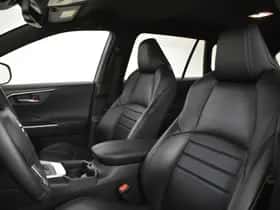 Toyota RAV4 (2019) thumbnail 11