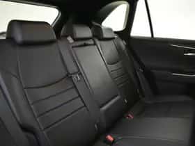 Toyota RAV4 (2019) thumbnail 30