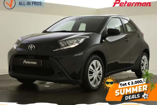 Toyota Aygo (2022) thumbnail 1