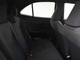 Toyota Yaris Cross (2024) thumbnail 16