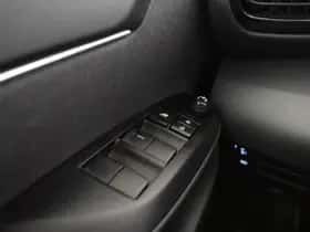 Toyota Yaris Cross (2024) thumbnail 18