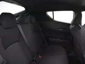 Toyota C-HR (2022) thumbnail 24