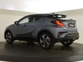 Toyota C-HR (2022) thumbnail 6