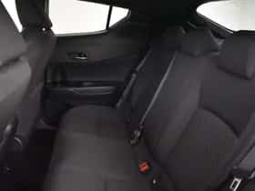 Toyota C-HR (2022) thumbnail 10
