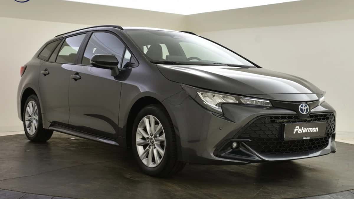 Toyota Corolla (2024) — foto 1