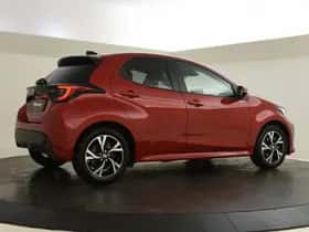 Toyota Yaris (2025) thumbnail 2