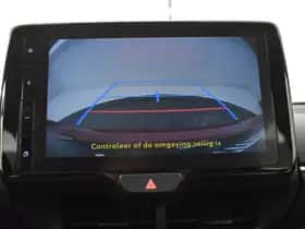 Toyota Yaris (2025) thumbnail 18