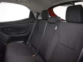 Toyota Yaris (2025) thumbnail 10