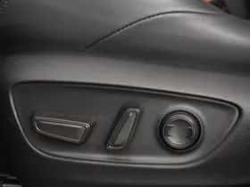 Toyota RAV4 (2024) thumbnail 12