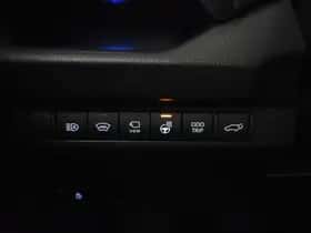 Toyota RAV4 (2024) thumbnail 16