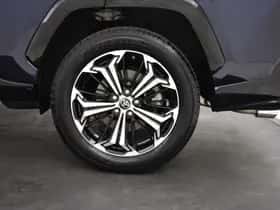 Toyota RAV4 (2024) thumbnail 35