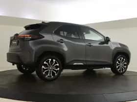 Toyota Yaris Cross (2025) thumbnail 2