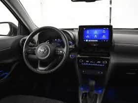 Toyota Yaris Cross (2023) thumbnail 3