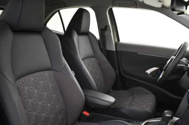 Toyota Yaris Cross (2023) thumbnail 4