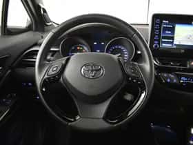 Toyota C-HR (2020) thumbnail 13