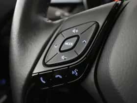 Toyota C-HR (2020) thumbnail 14