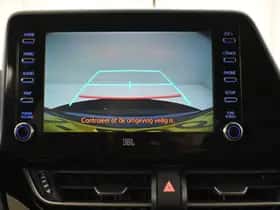 Toyota C-HR (2020) thumbnail 22