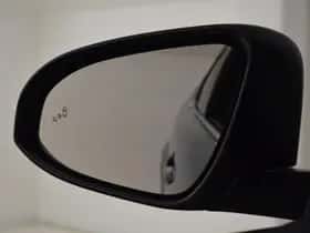 Toyota C-HR (2020) thumbnail 28